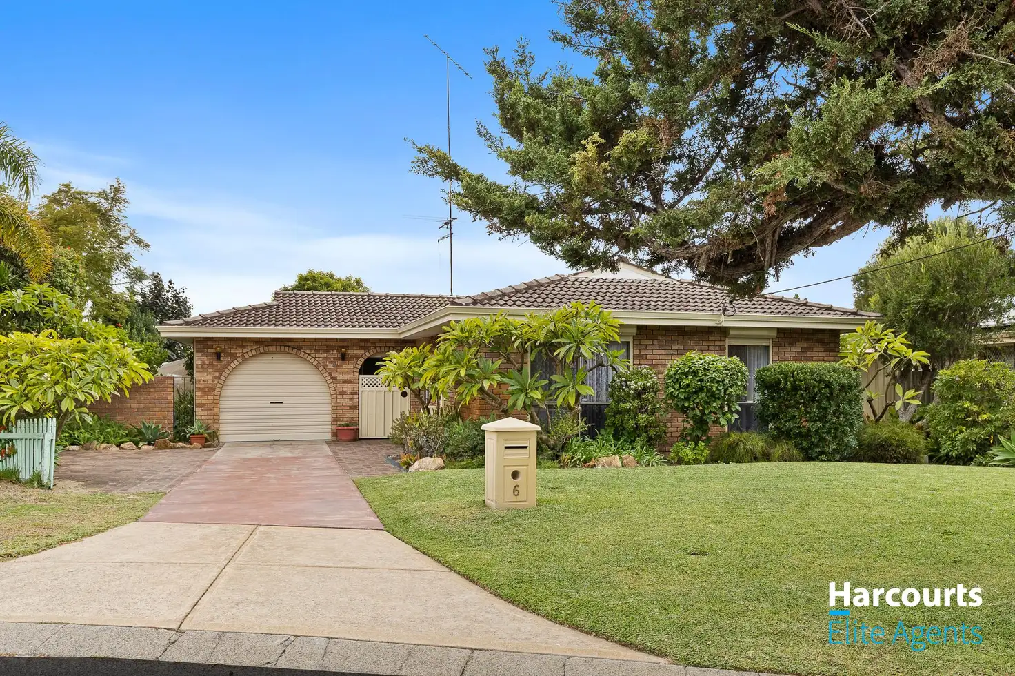 Main view of Homely house listing, 6 Ell Place, Cooloongup WA 6168