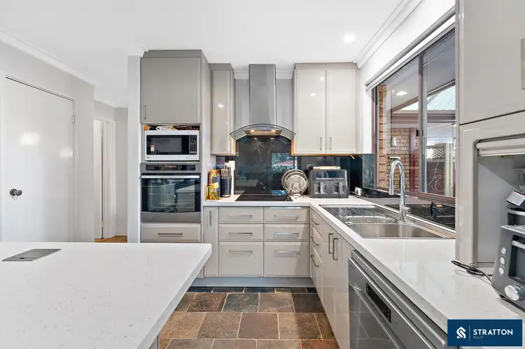 7 Pagden Place, Parkwood WA 6147