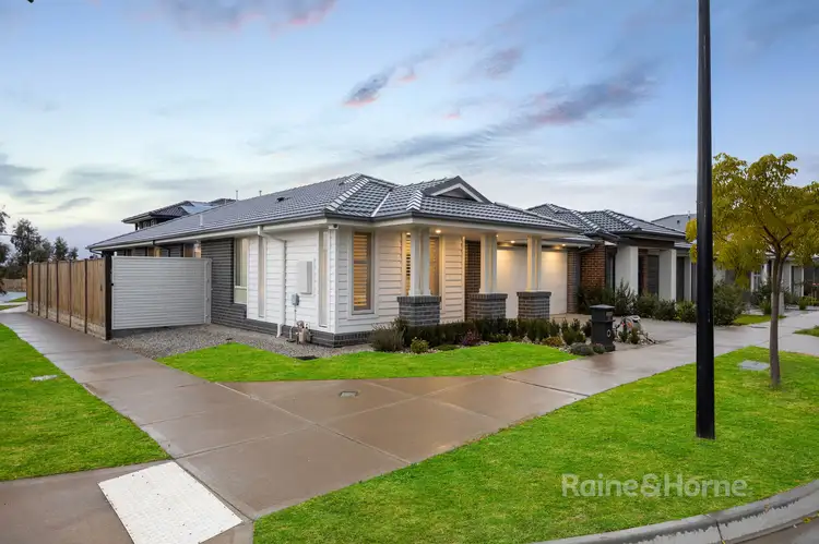 Second view of Homely house listing, 44 Daffodil Crescent, Diggers Rest VIC 3427