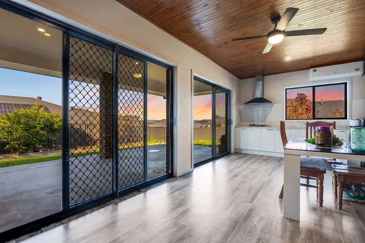 Sixth view of Homely house listing, 18 Nevada Street, Springdale Heights NSW 2641
