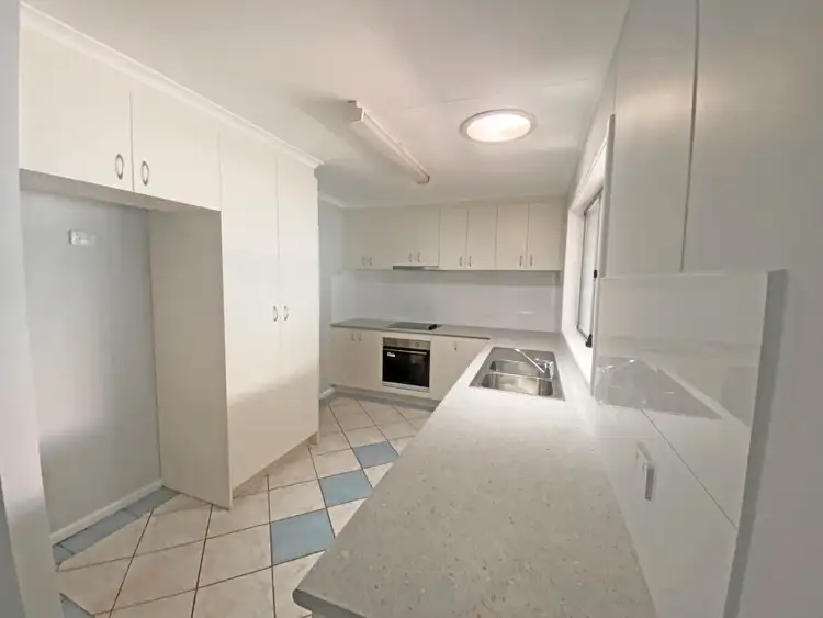 Fourth view of Homely house listing, 10 Nicholls Place, Newman WA 6753