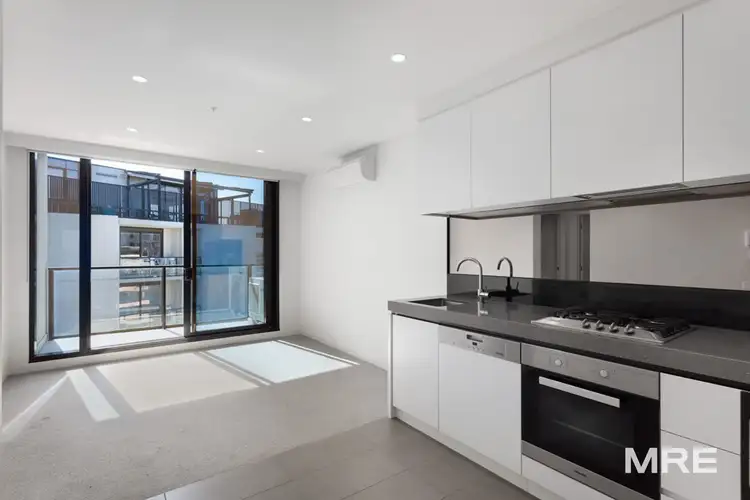 1813/8 Daly Street, South Yarra VIC 3141