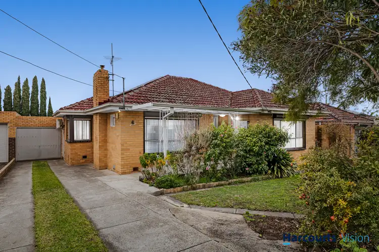 6 Glencara Street, Avondale Heights VIC 3034