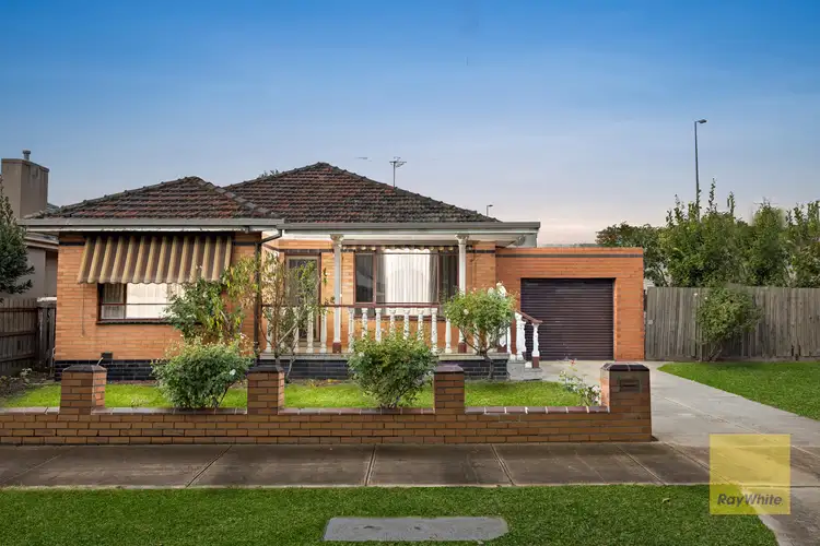2 Richards Court, Brooklyn VIC 3012