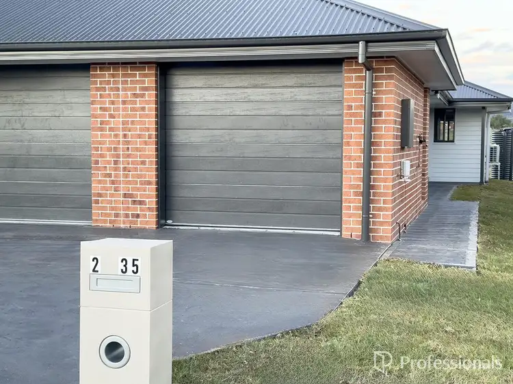 2/35 Wattle Street, Kootingal NSW 2352