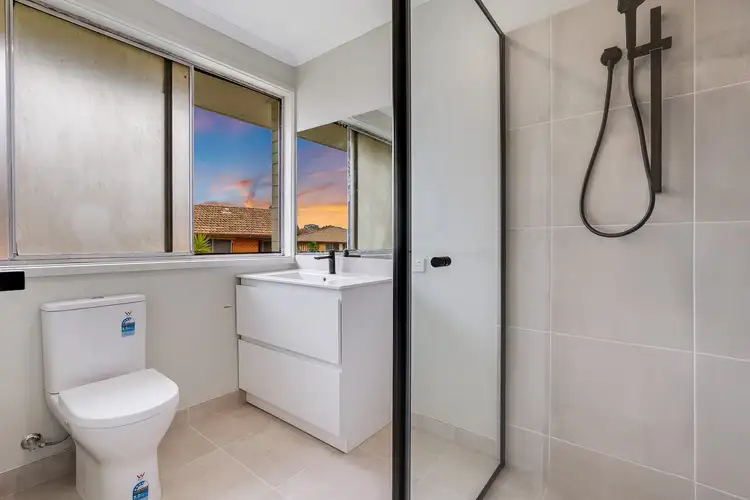 Fifth view of Homely house listing, 14 Conmurra Way, Springdale Heights NSW 2641