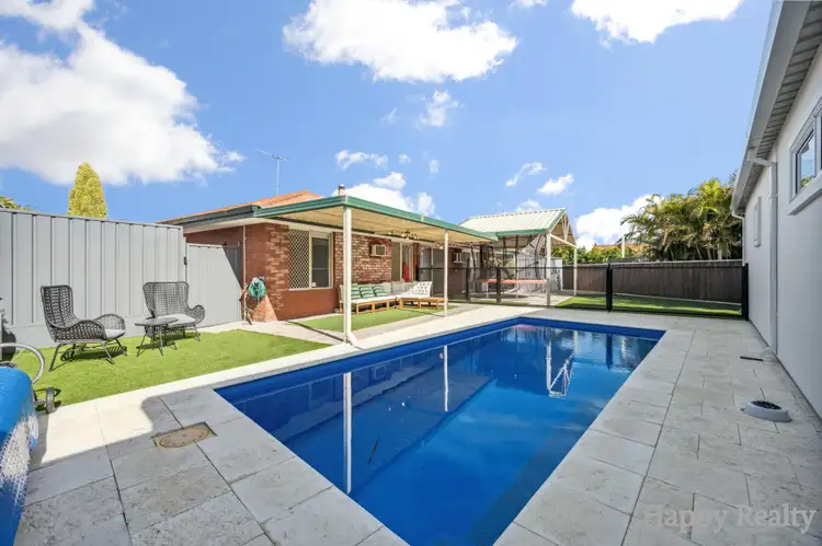 30 Ambergate Close, Canning Vale WA 6155