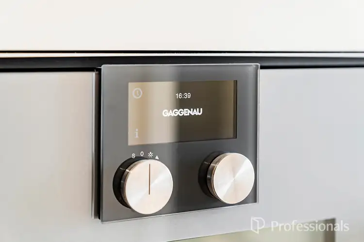 Seventh view of Homely apartment listing, 1808/1 Almeida Crescent, South Yarra VIC 3141