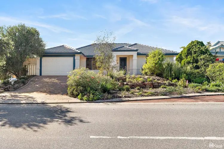 32 Aldinga Street, Kenwick WA 6107