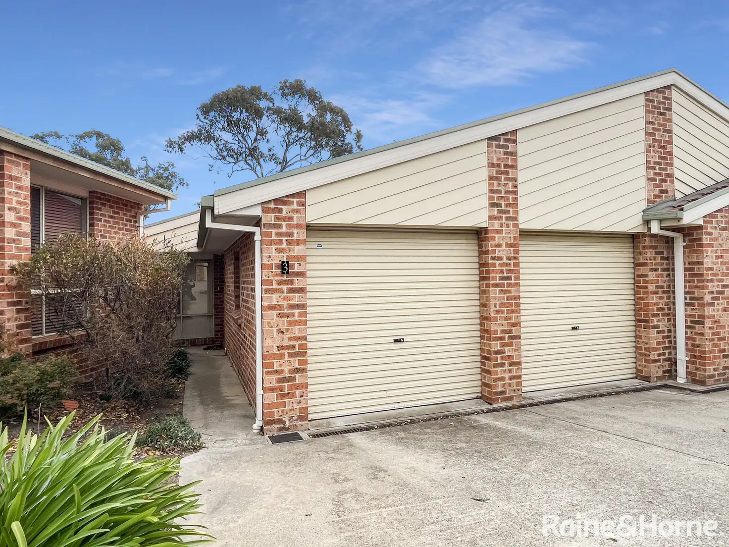 Main view of Homely townhouse listing, 3/60 Jacaranda Drive, Jerrabomberra NSW 2619