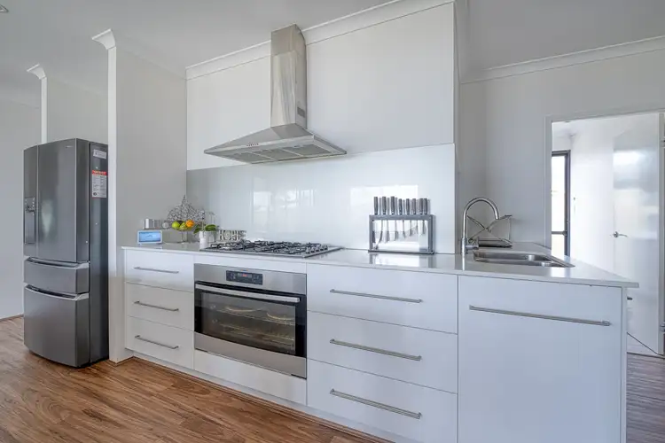 72 Ballyneal Loop, Dunsborough WA 6281