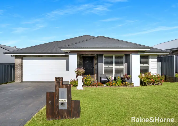 104 Caladenia Crescent, South Nowra NSW 2541
