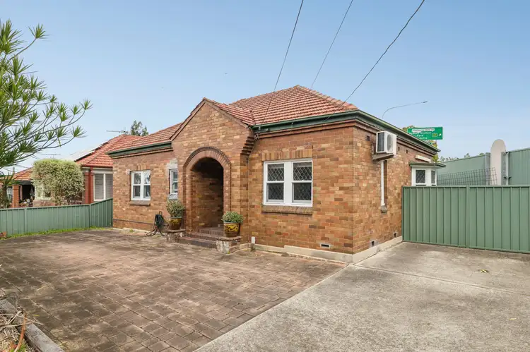22 Loch Maree Parade, Concord West NSW 2138