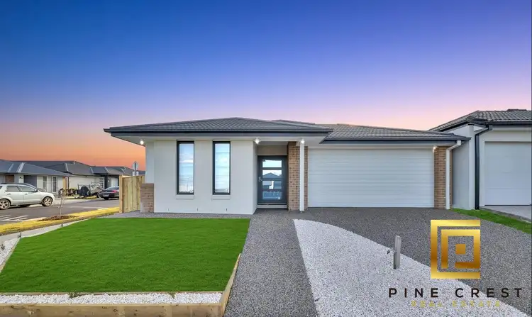 10 Snakebark Road, Sunbury VIC 3429