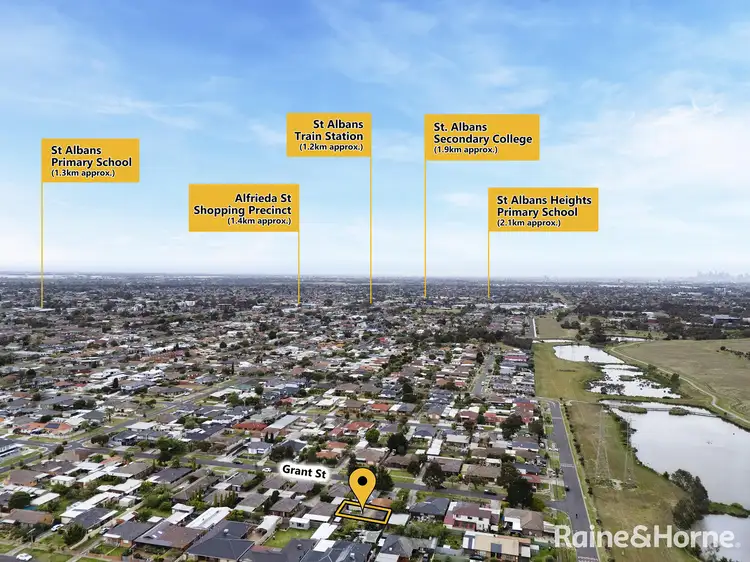 Second view of Homely unit listing, 3/3 Grant Street, St Albans VIC 3021