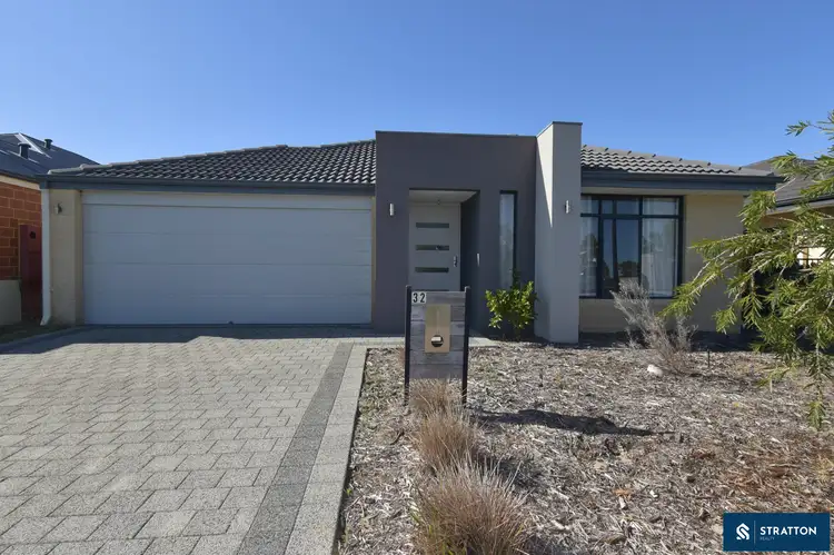 32 Apatite Street, Treeby WA 6164