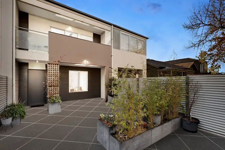 Main view of Homely townhouse listing, 2/92 Ballarat Road, Maidstone VIC 3012