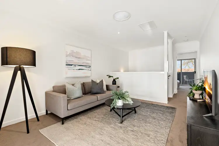 Fifth view of Homely townhouse listing, 2/92 Ballarat Road, Maidstone VIC 3012