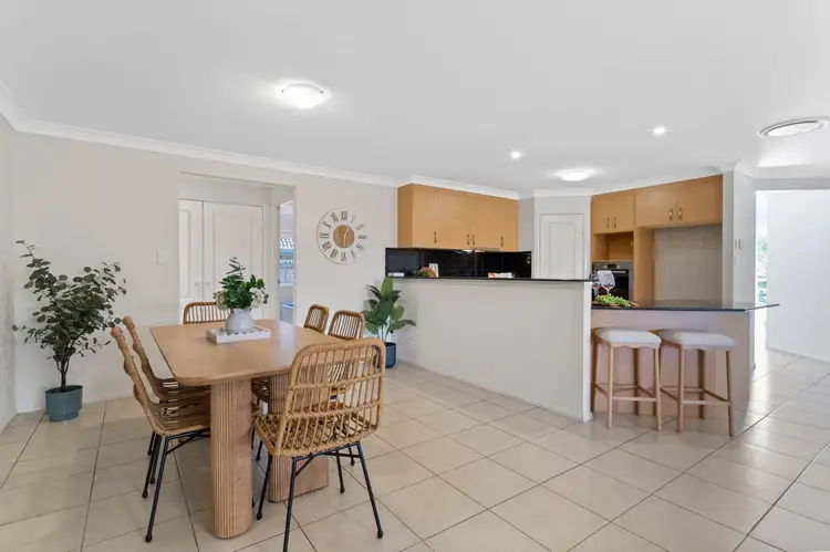 Sixth view of Homely house listing, 4 Cecilia Close, Thornlands QLD 4164