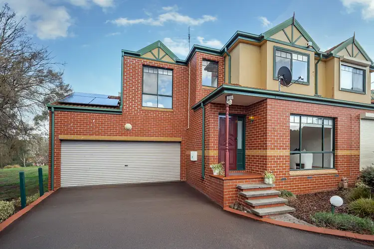 12/2-8 Knight Crescent, Roxburgh Park VIC 3064