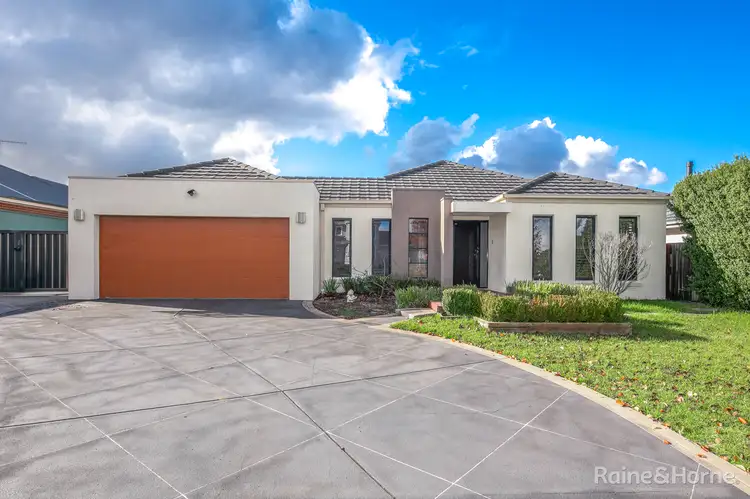 9 Frontignac Court, Sunbury VIC 3429