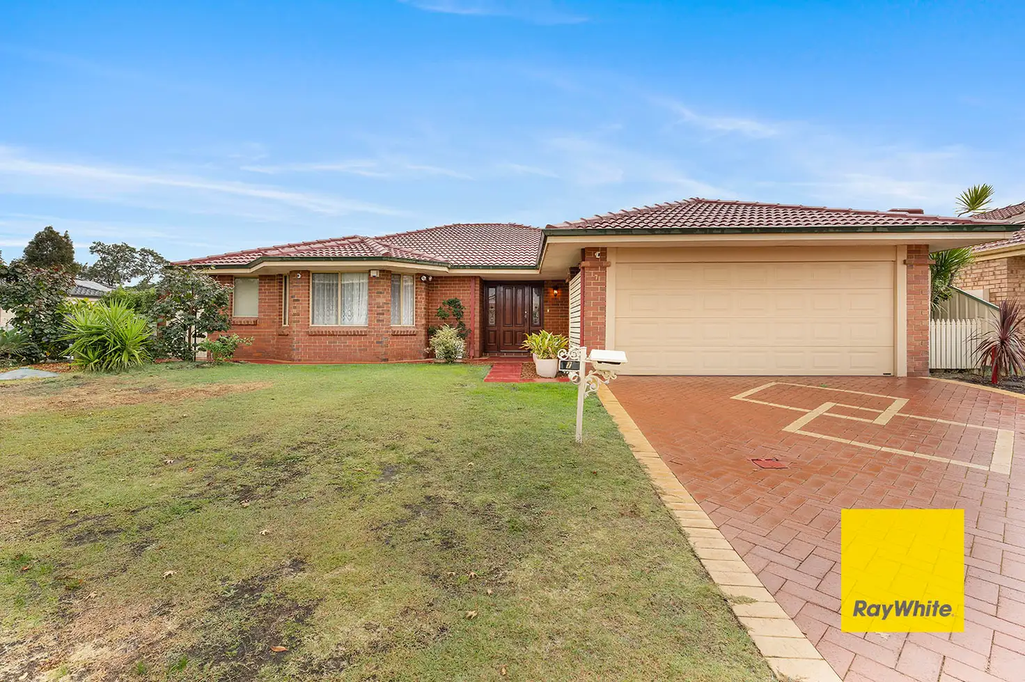 Main view of Homely house listing, 7 Hollyoak place, Thornlie WA 6108