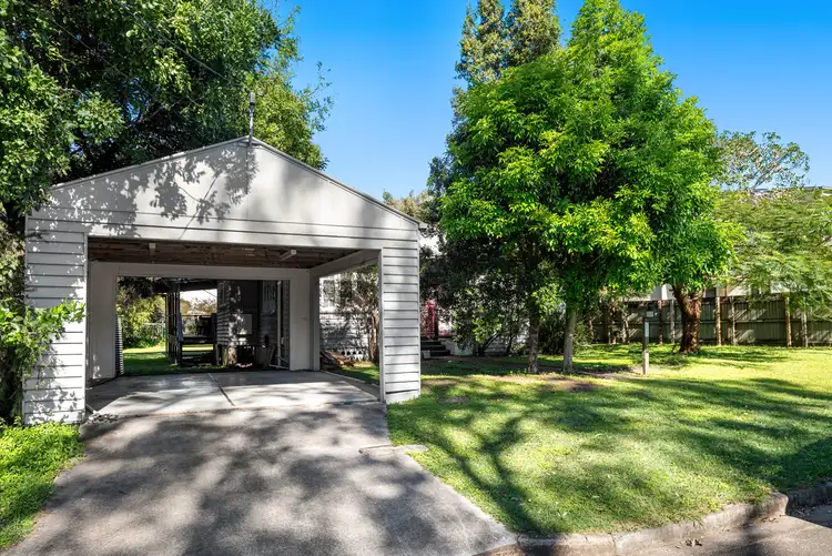 18 Rossiter Street, Morningside QLD 4170