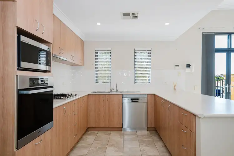 Seventh view of Homely townhouse listing, 24/2 The Pass, Dawesville WA 6211