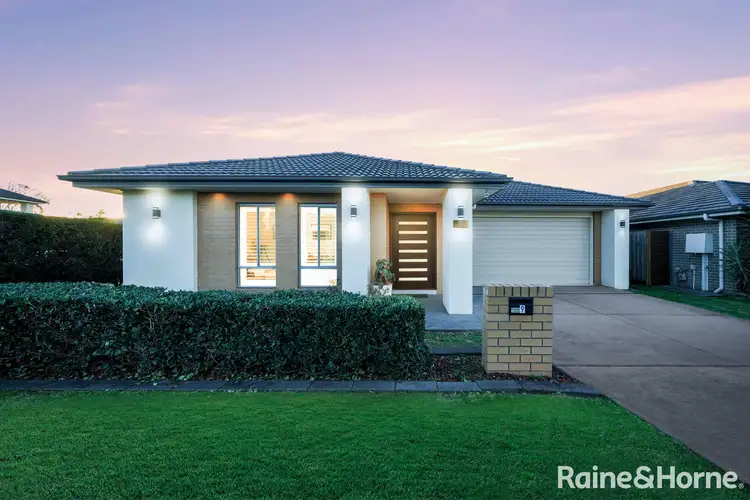 9 Reed Street, Oran Park NSW 2570