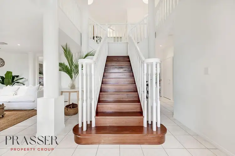 23 Manuka Court, Bushland Beach QLD 4818