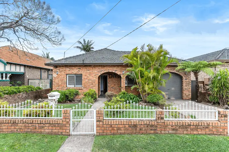 19 Zoeller St, Concord NSW 2137