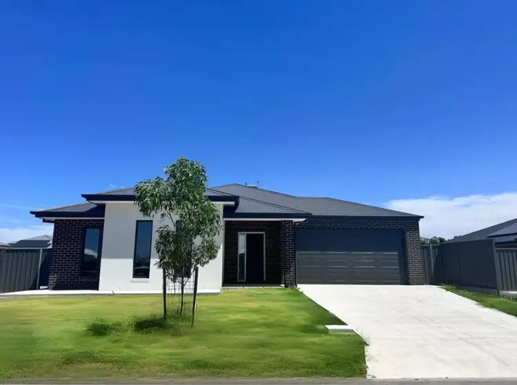 77 Grasslands Road, Wirlinga NSW 2640