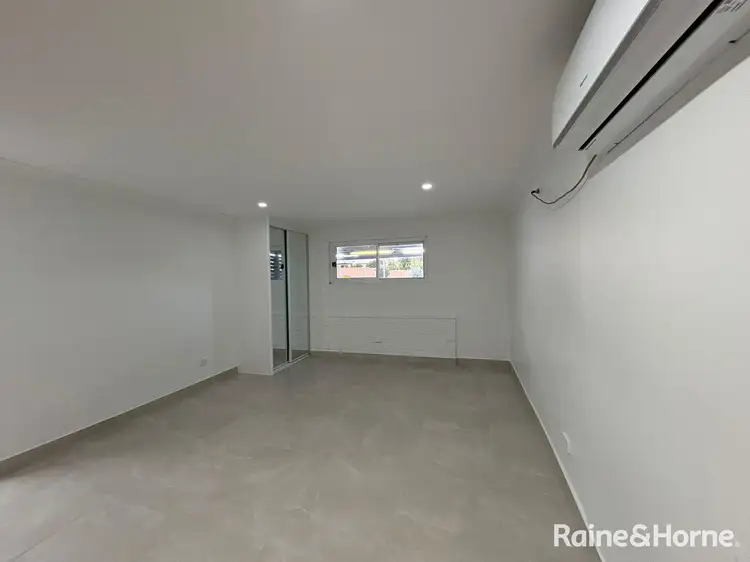 121 Minto Road, Minto NSW 2566