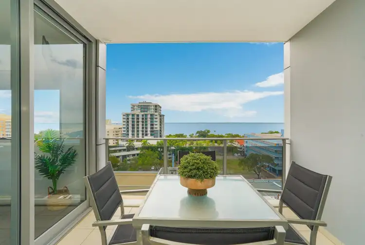 808/79 Smith Street, Darwin City NT 800