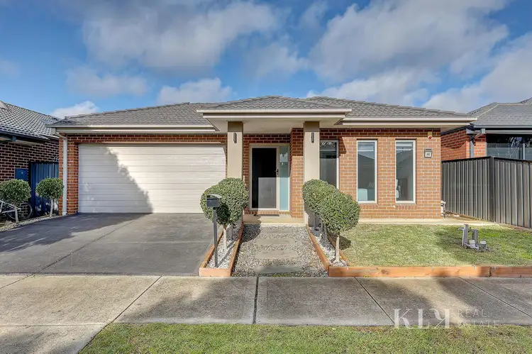 6 Lemon Myrtle Way, Craigieburn VIC 3064