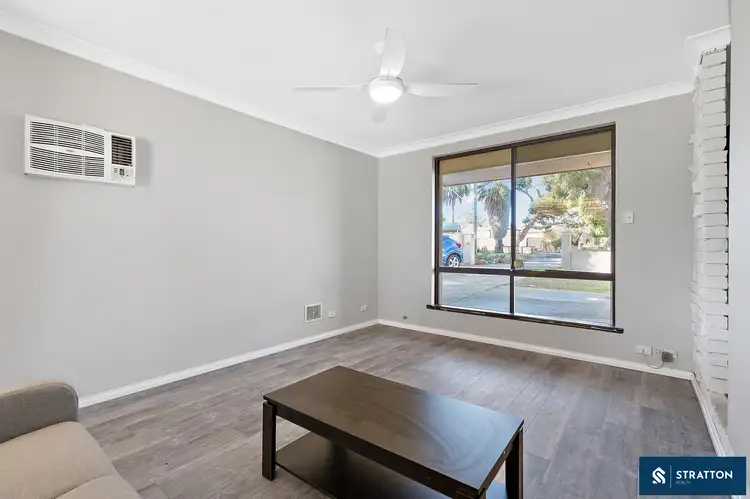 Sixth view of Homely house listing, 4 Fir Court, Camillo WA 6111
