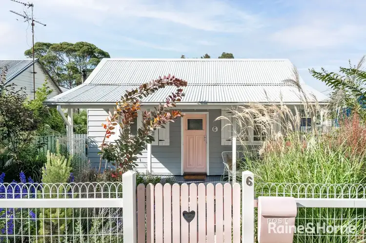 6 Fletcher Street, Helensburgh NSW 2508