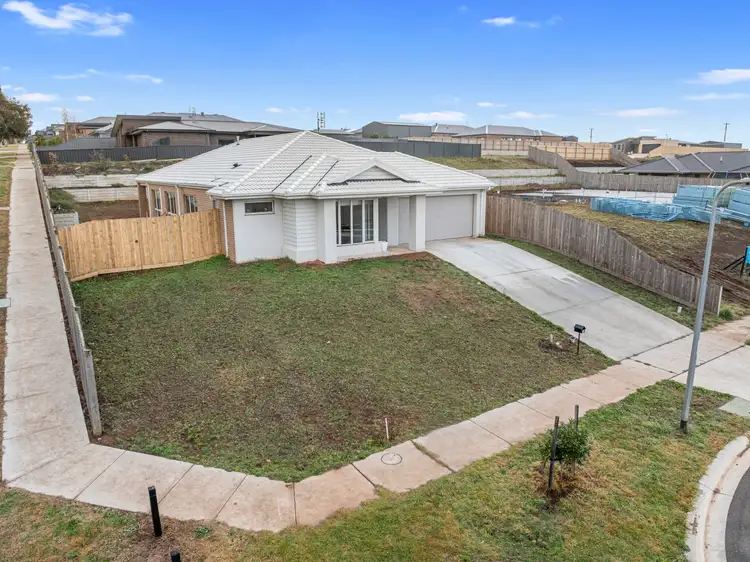 Second view of Homely house listing, 10 Rolfe Close, Leongatha VIC 3953