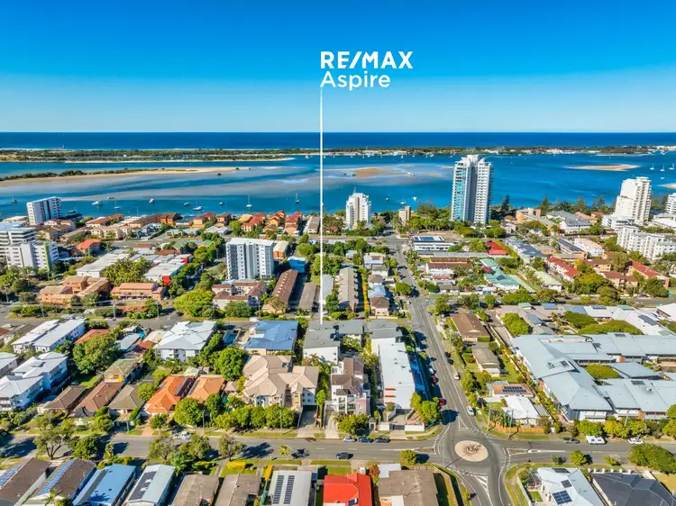 10/4 Proud Street, Labrador QLD 4215