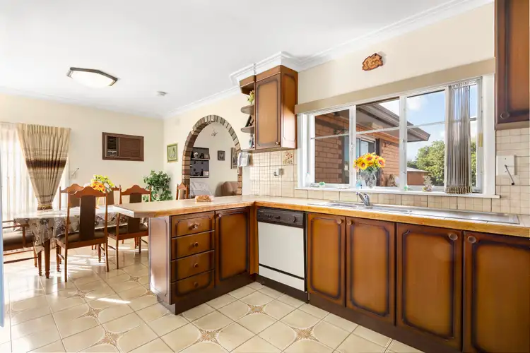 Fourth view of Homely house listing, 8 Daphne Street, Sunshine West VIC 3020