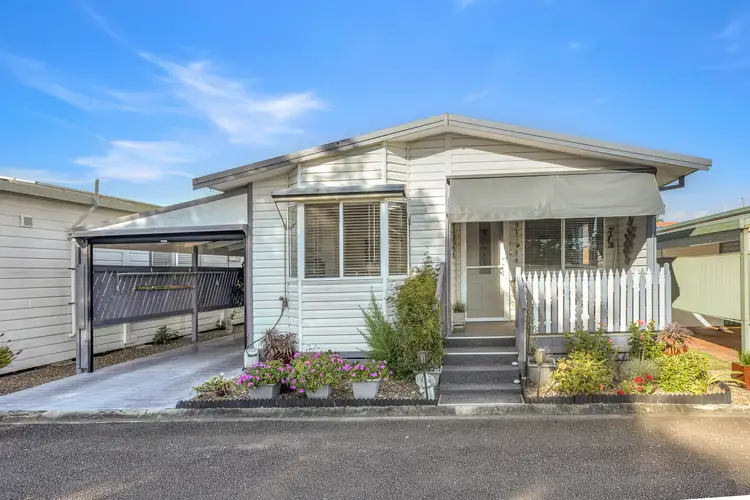 9/25 Mulloway Road, Chain Valley Bay NSW 2259
