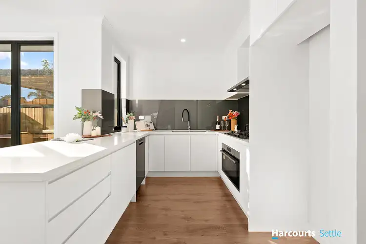 Fifth view of Homely townhouse listing, 1/5 Aikman Crescent, Chadstone VIC 3148