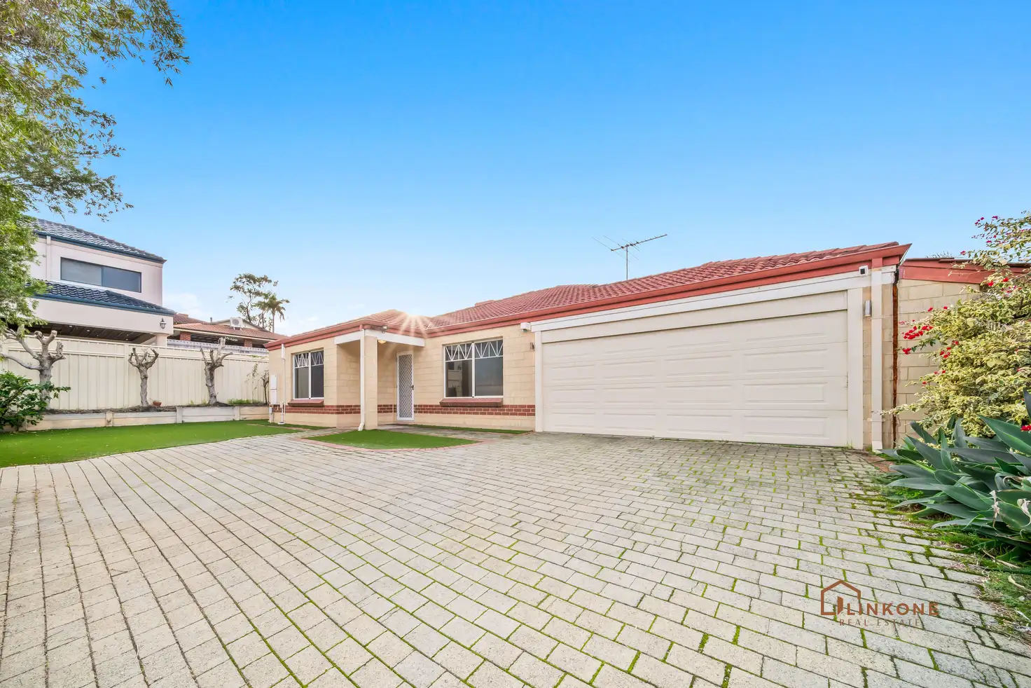 Main view of Homely house listing, 2/94 Hobbs Avenue, Como WA 6152