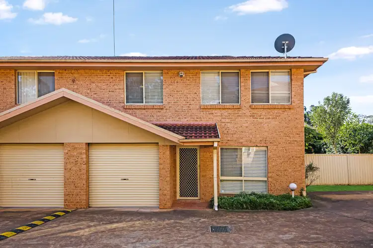 4/25 Hillcrest Road, Quakers Hill NSW 2763
