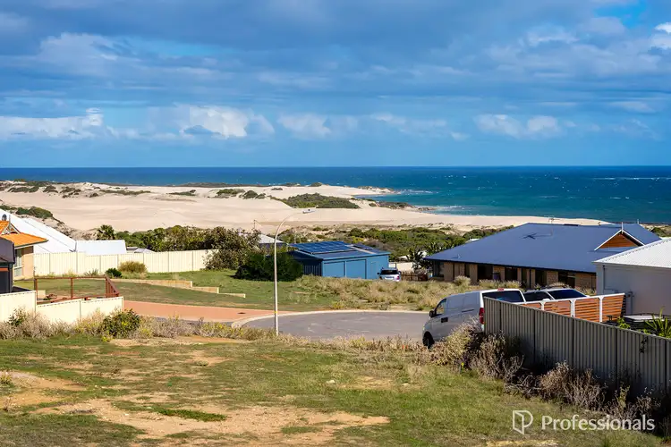 37 Beacon Rise, Wandina WA 6530