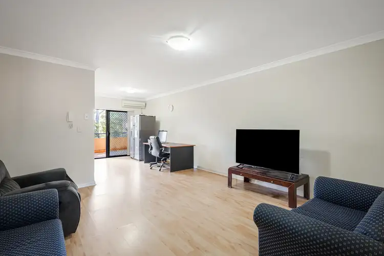 3/2-4 Mia Mia Street, Girraween NSW 2145