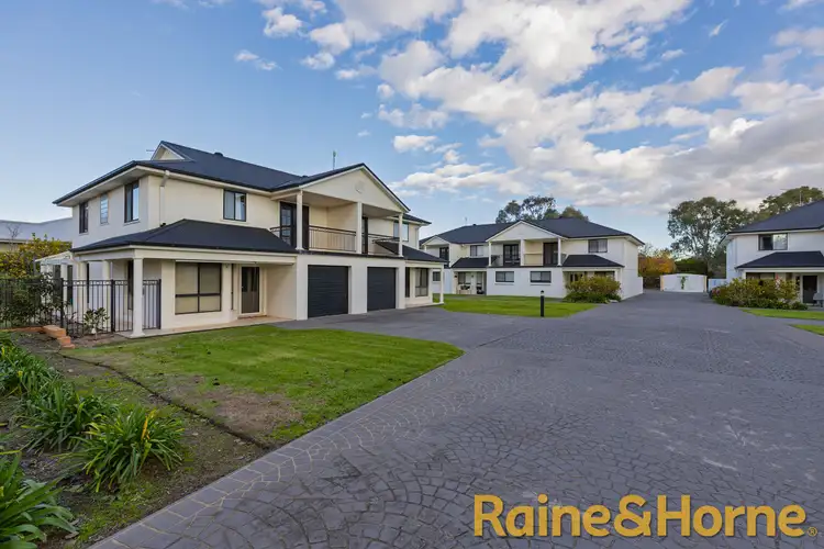 Second view of Homely house listing, 10/15 Boundary Road, Dubbo NSW 2830
