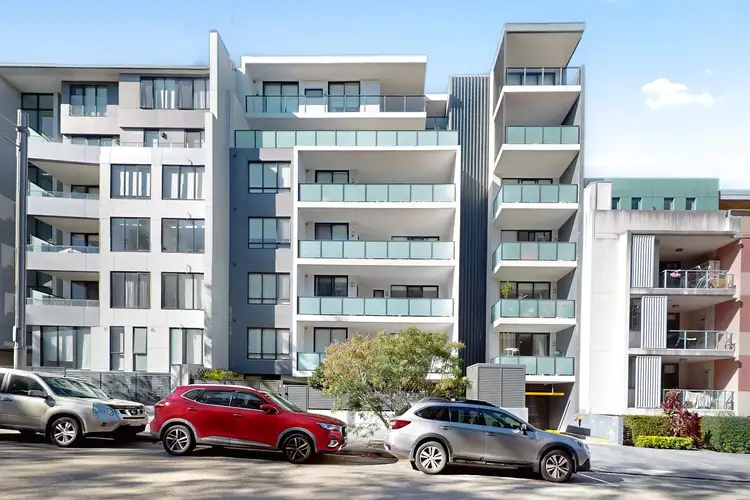 8/2A Angas Street, Meadowbank NSW 2114
