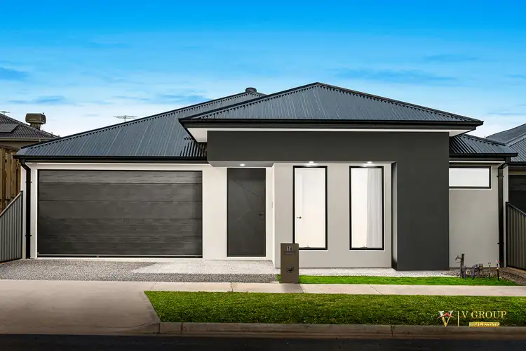 16 Honeypot Circuit, Mickleham VIC 3064