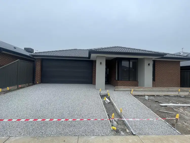 17 O'Rourke Street, Lucas VIC 3350